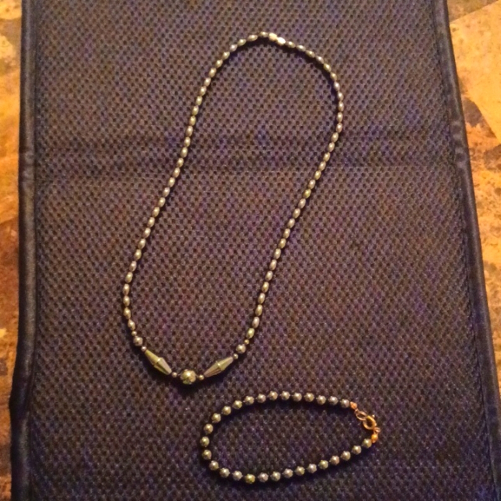 Necklace / Bracelet